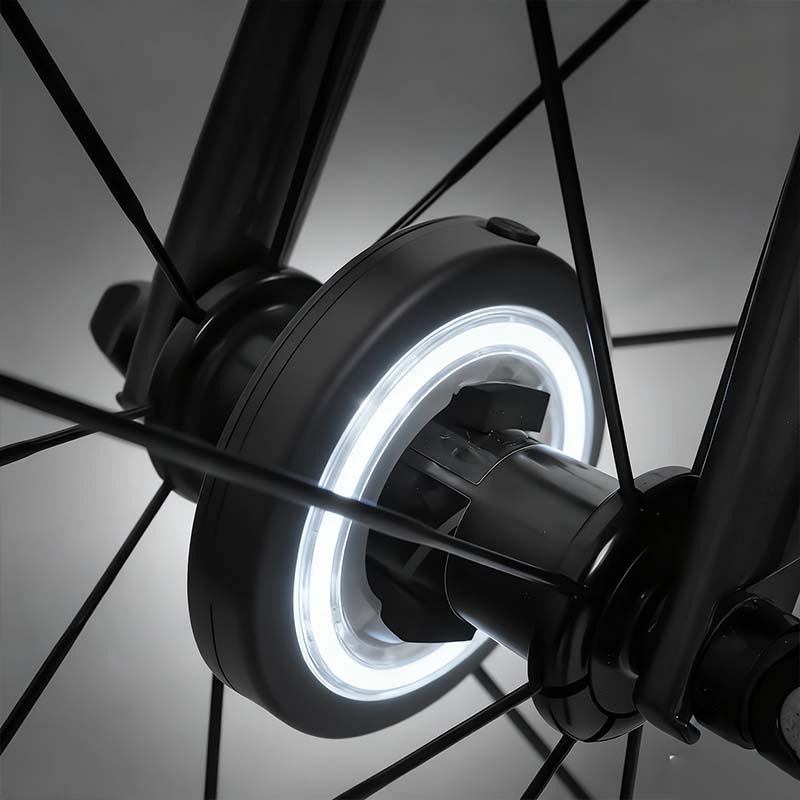 LED wielnaafverlichting voor nachtritten